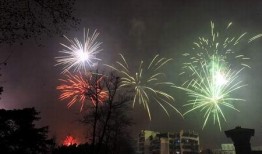 西安人间烟火爆料视频,璀璨夜空下的古城狂欢瞬间