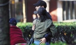 甜蜜甘鞭手机在线观看,手机在线观看，浪漫爱情故事尽收眼底