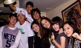 陈建州爆料大s拥抱视频,温馨瞬间引发网友热议