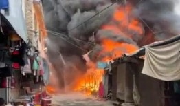 东湖火灾学生爆料新闻视频,惊心动魄的逃生瞬间