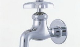 娱乐吃瓜君水龙头飞天,揭秘水龙头飞天的神奇事件